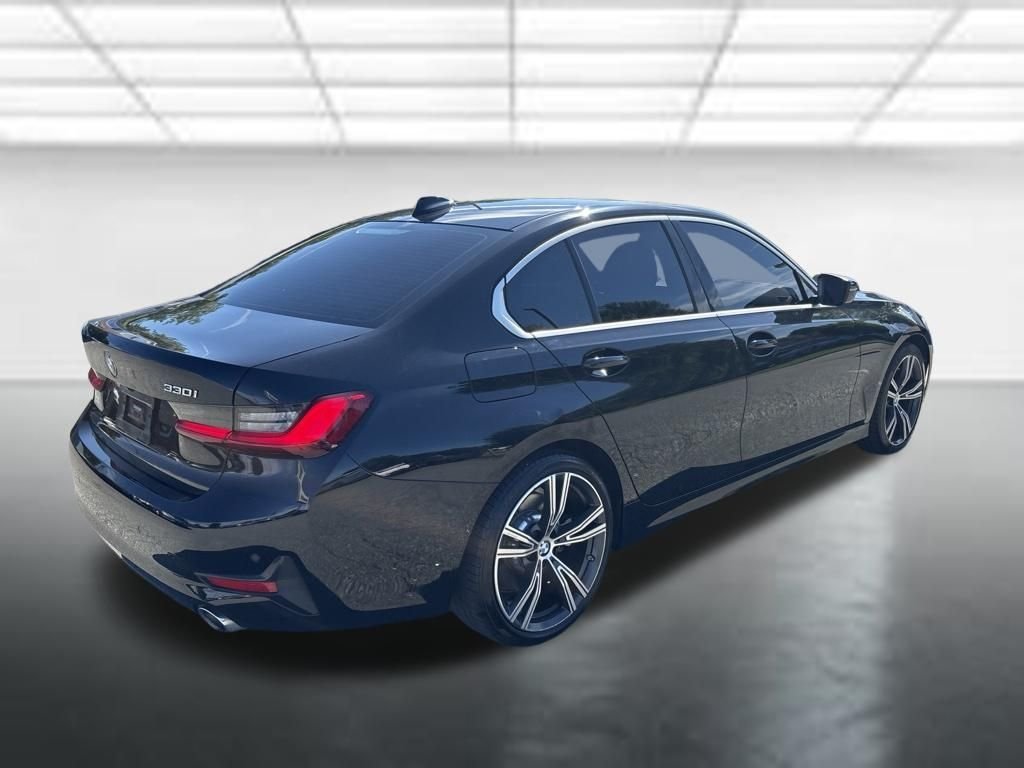 Used 2020 Black BMW 330i image 12