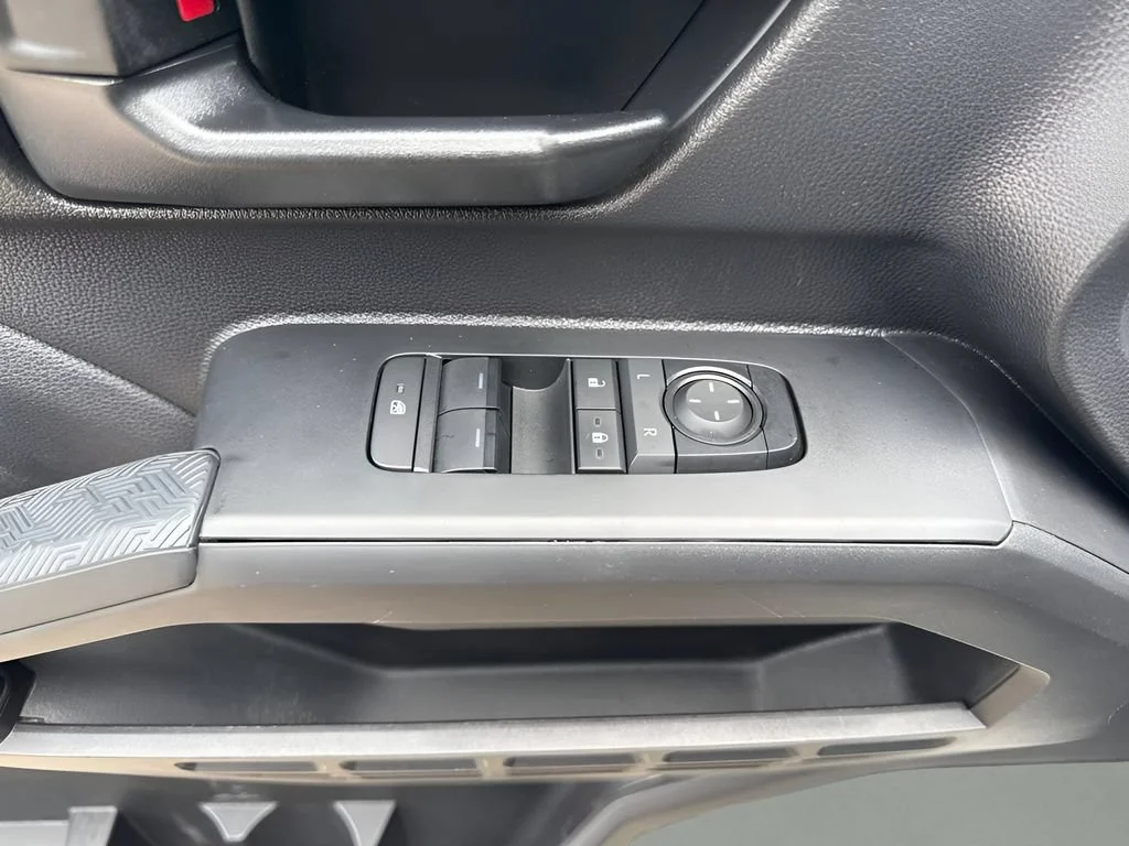 Used 2025 White Toyota SR image 25
