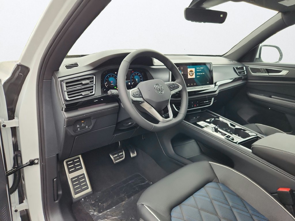 New 2026 White/off-white Volkswagen SEL Premium R-Line image 9