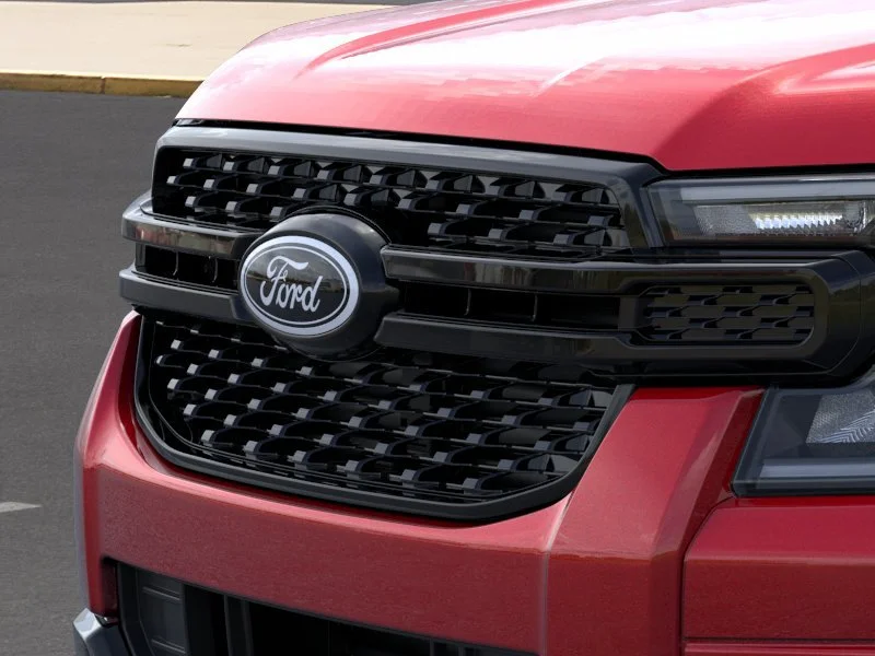 New 2025 Ruby Red Metallic Tinted Clearcoat Ford XLT image 17