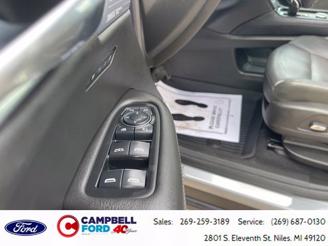 Used 2024 Silver Metallic Cadillac Premium Luxury image 12