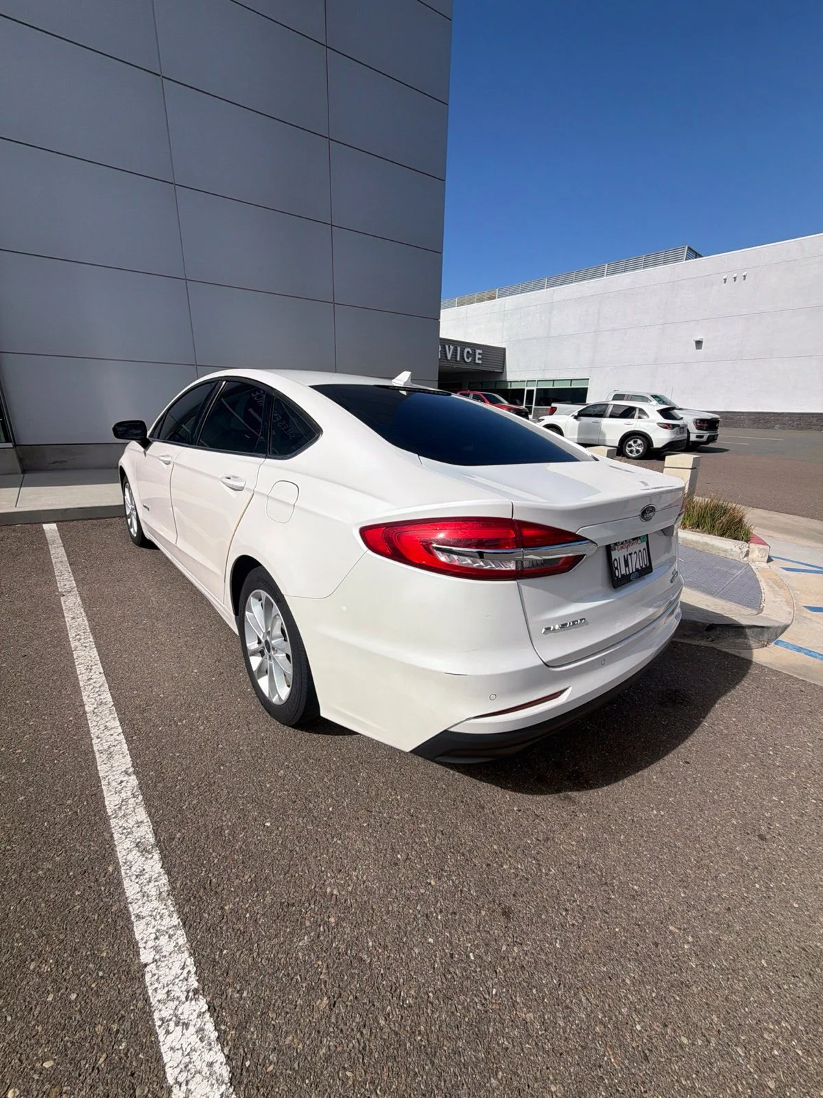 Used 2019 White Ford SE image 7
