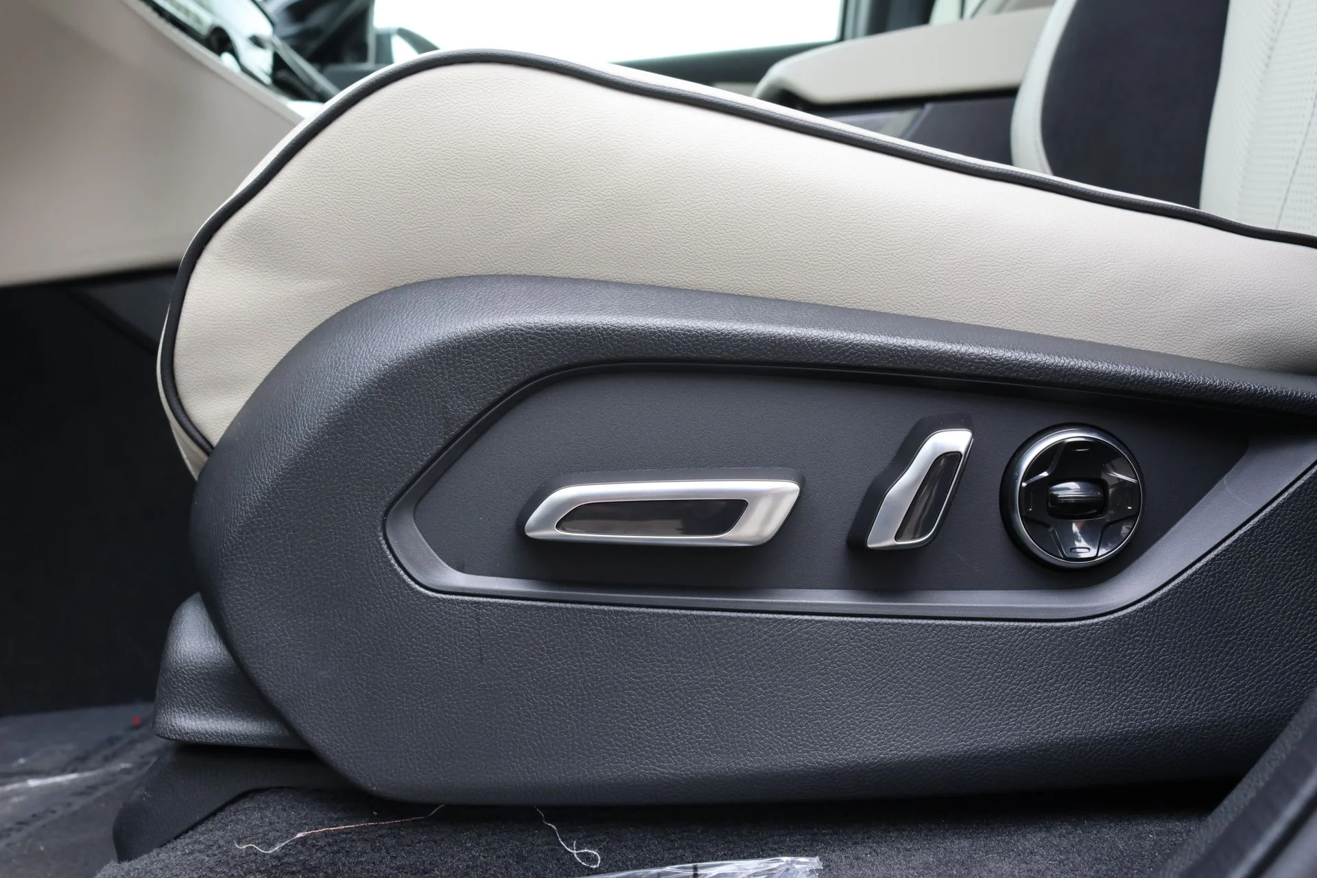 Used 2026  Acura Type S w/Advance Package image 23