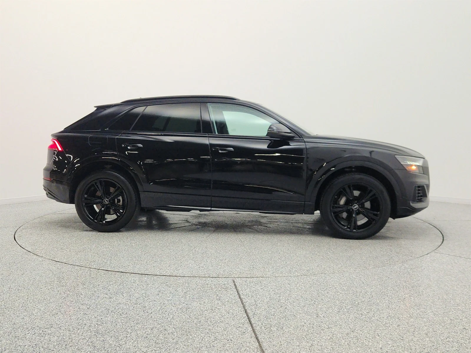 Used 2023 Mythos Black Metallic Audi Premium image 4