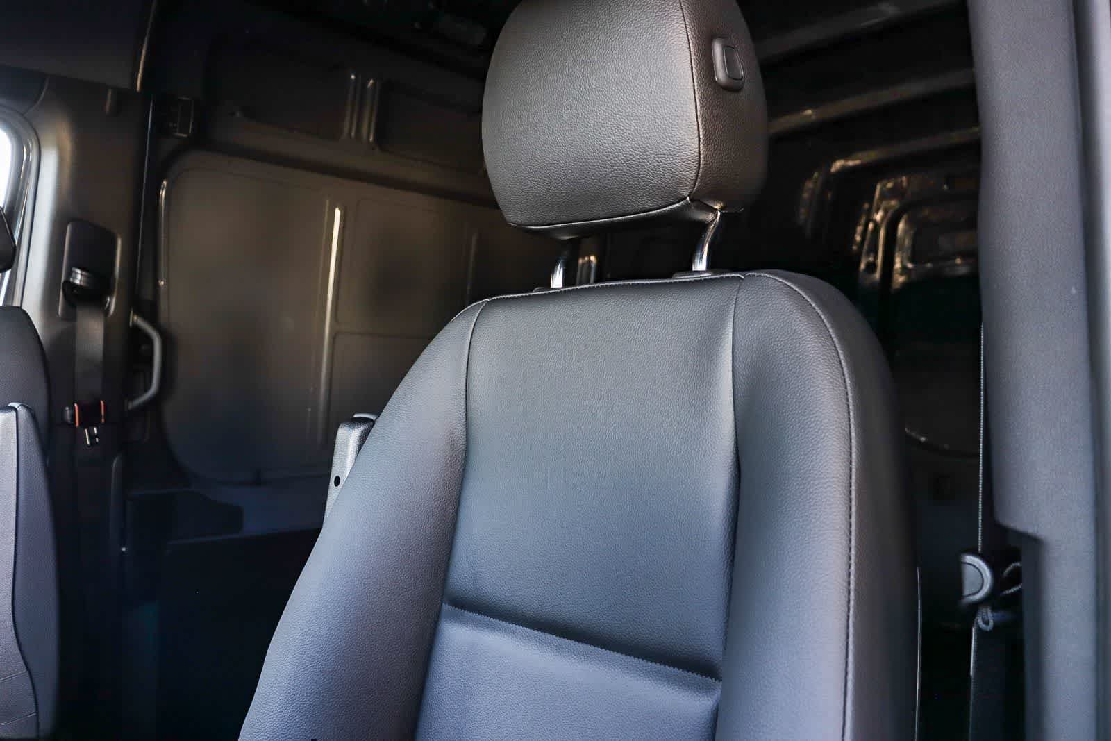 New 2026 Graphite Gray Mercedes-Benz Cargo 144WB High Roof AWD 2.0L I4 Diesel Turbo HO image 30