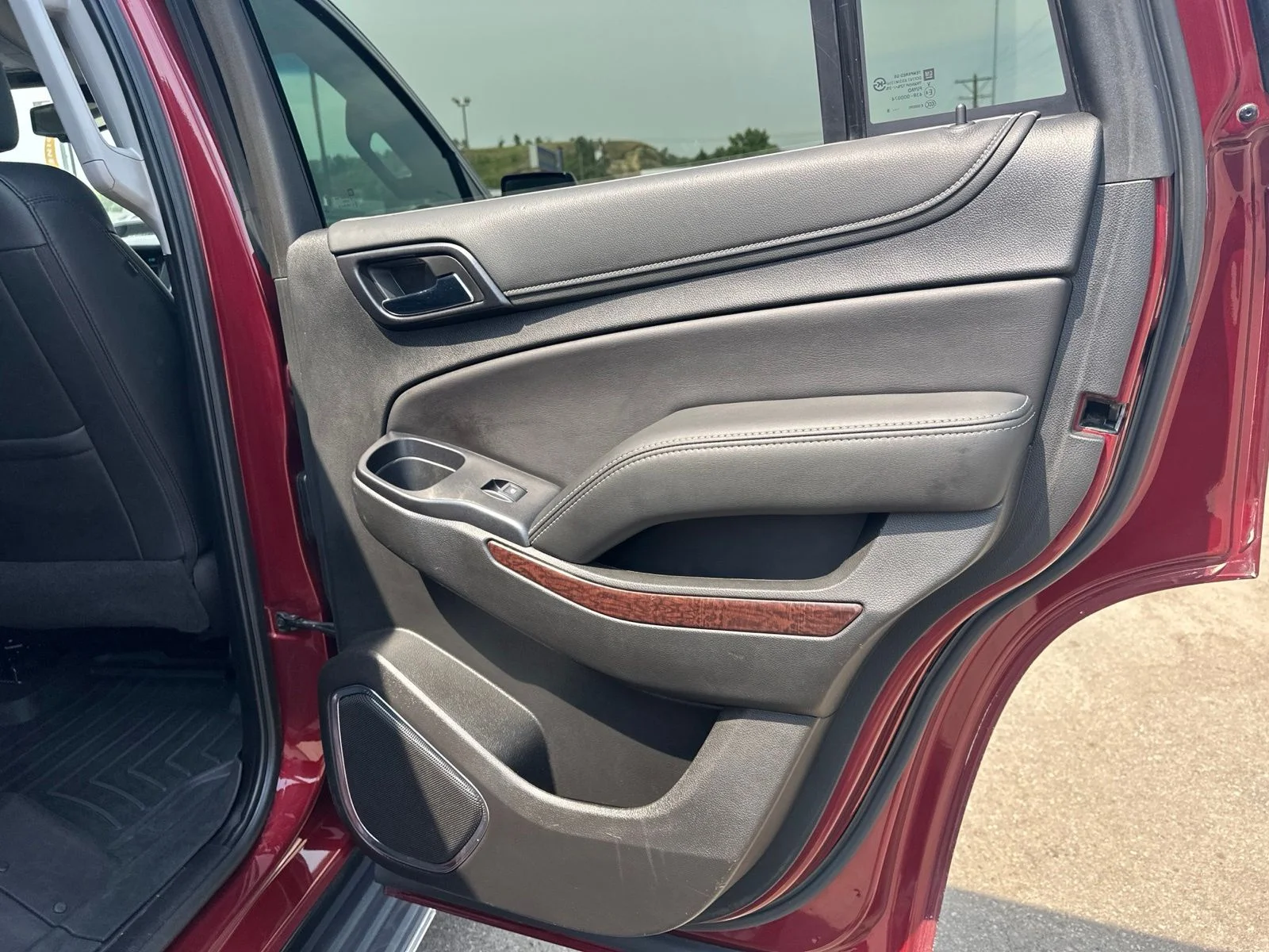 Used 2018 Red GMC SLT image 36
