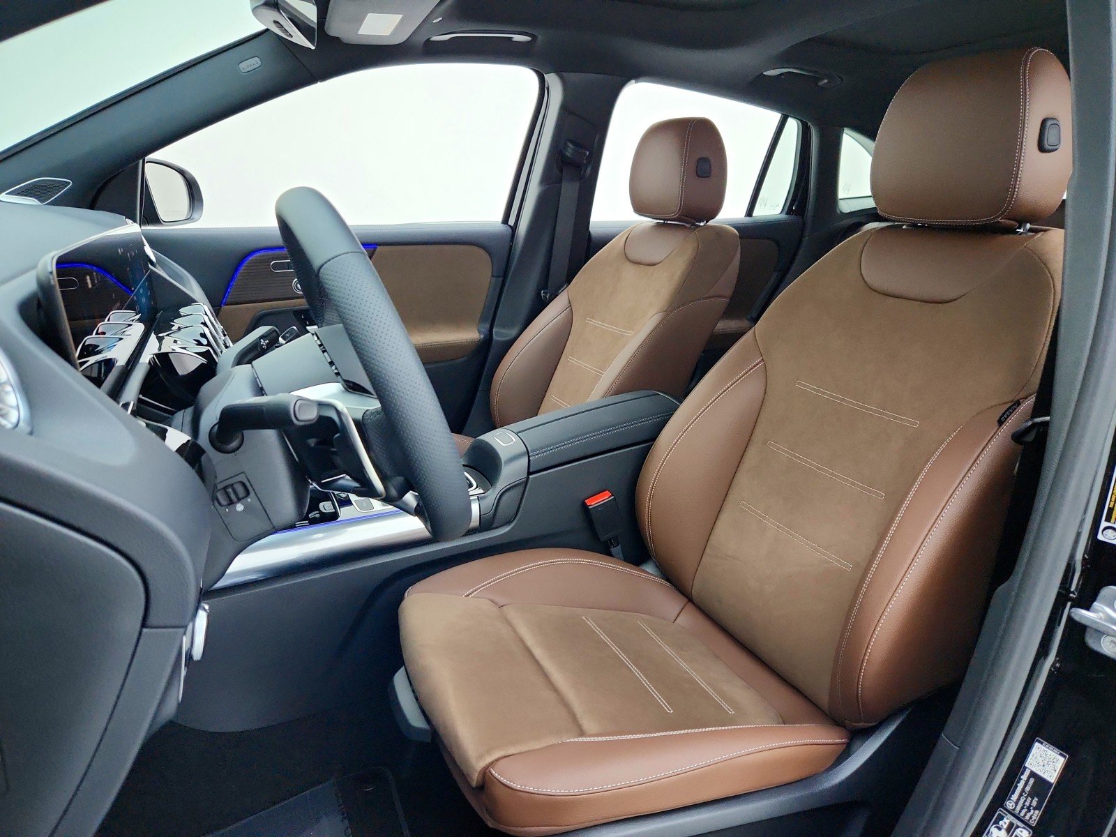 New 2026 Night Black Mercedes-Benz AMG® GLA 35 4MATIC SUV image 17