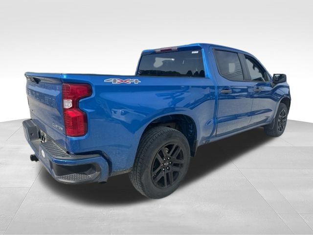 Used 2022 GLACIER BLUE METALLIC Chevrolet Custom image 36