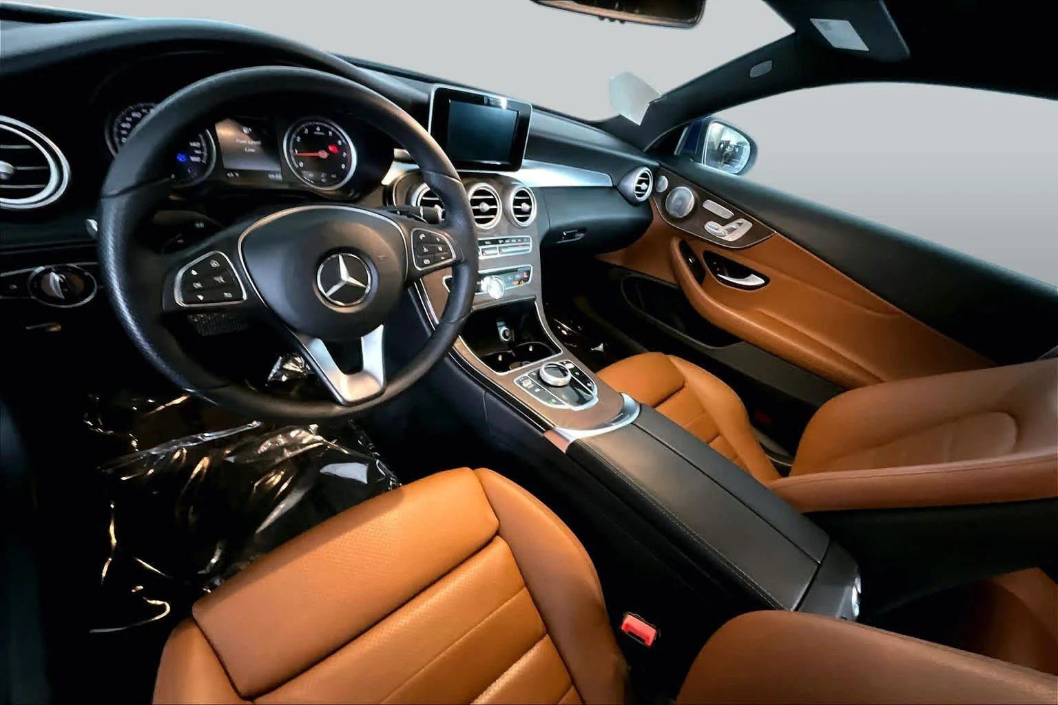 Used 2017 Brilliant Blue Metallic Mercedes-Benz C 300 image 16