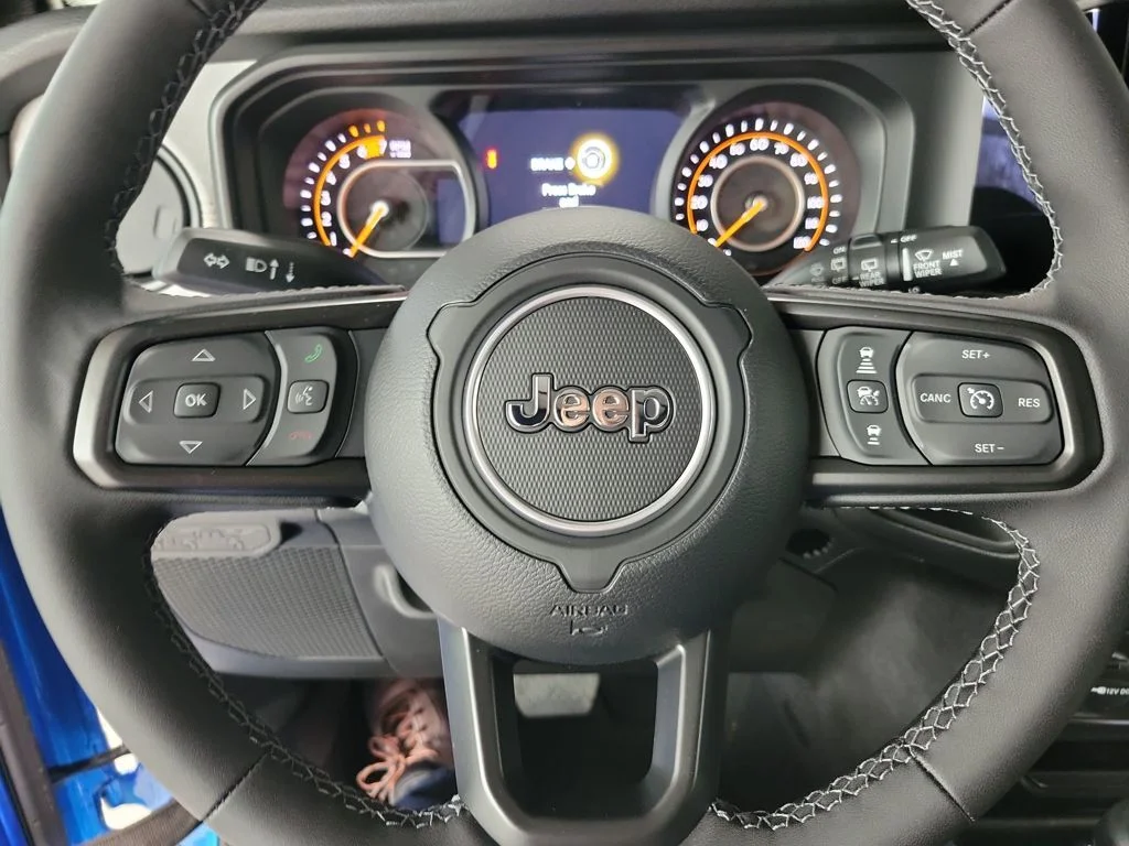 New 2026 Hydro Blue Pearl-Coat Exterior Paint Jeep Sport S image 11