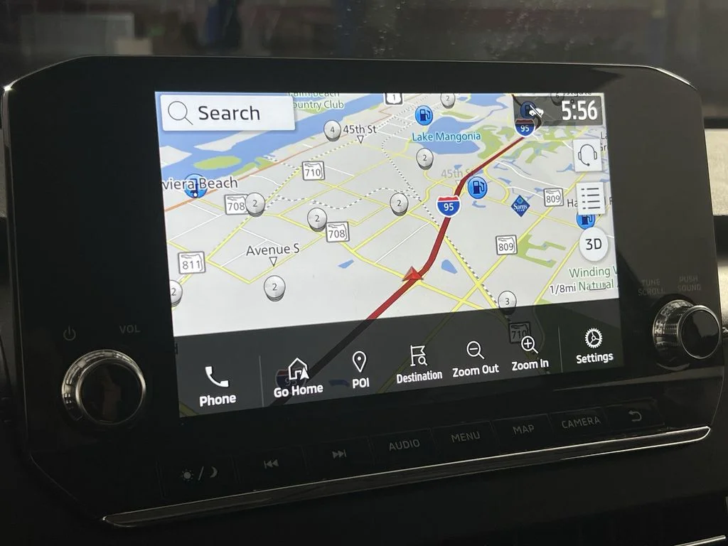 Used 2024 Gray Mitsubishi SE image 19