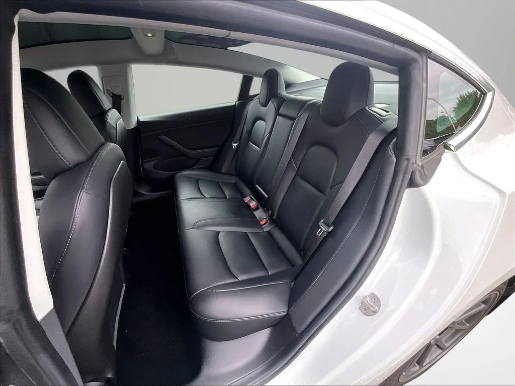 Used 2019 White Tesla Standard Range Plus image 26
