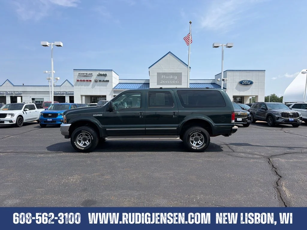 Used 2003 Green Ford Limited image 2