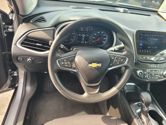Used 2024 Gray Chevrolet LT image 30