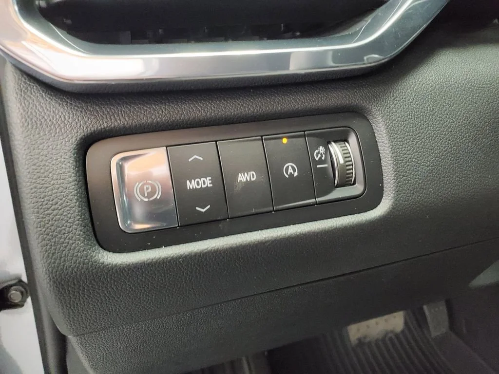 2026 GMC Acadia Elevation - Photo 12