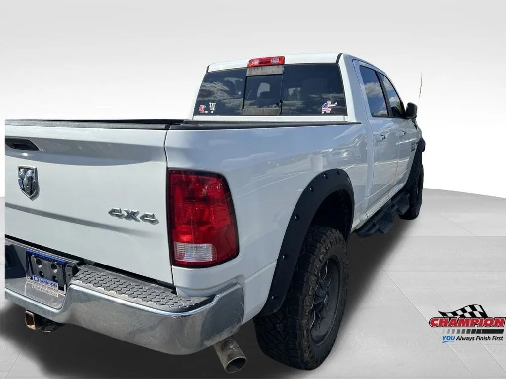 Used 2016 White Ram SLT image 5