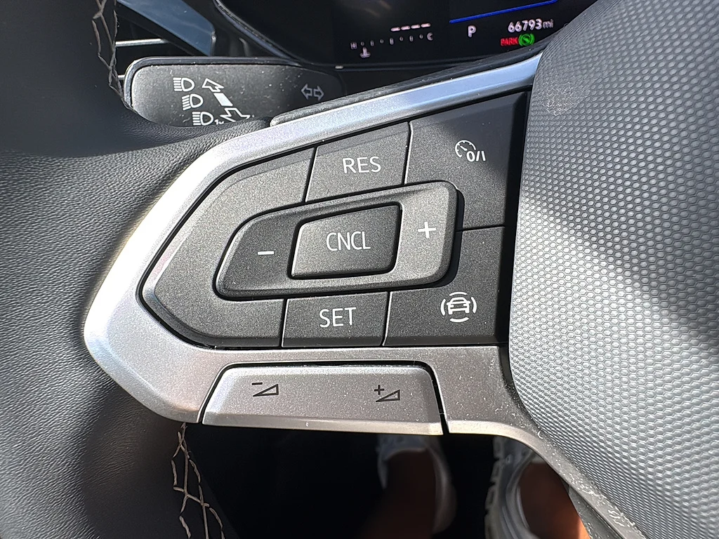 Used 2023 Platinum Gray Metallic Volkswagen S FWD image 21