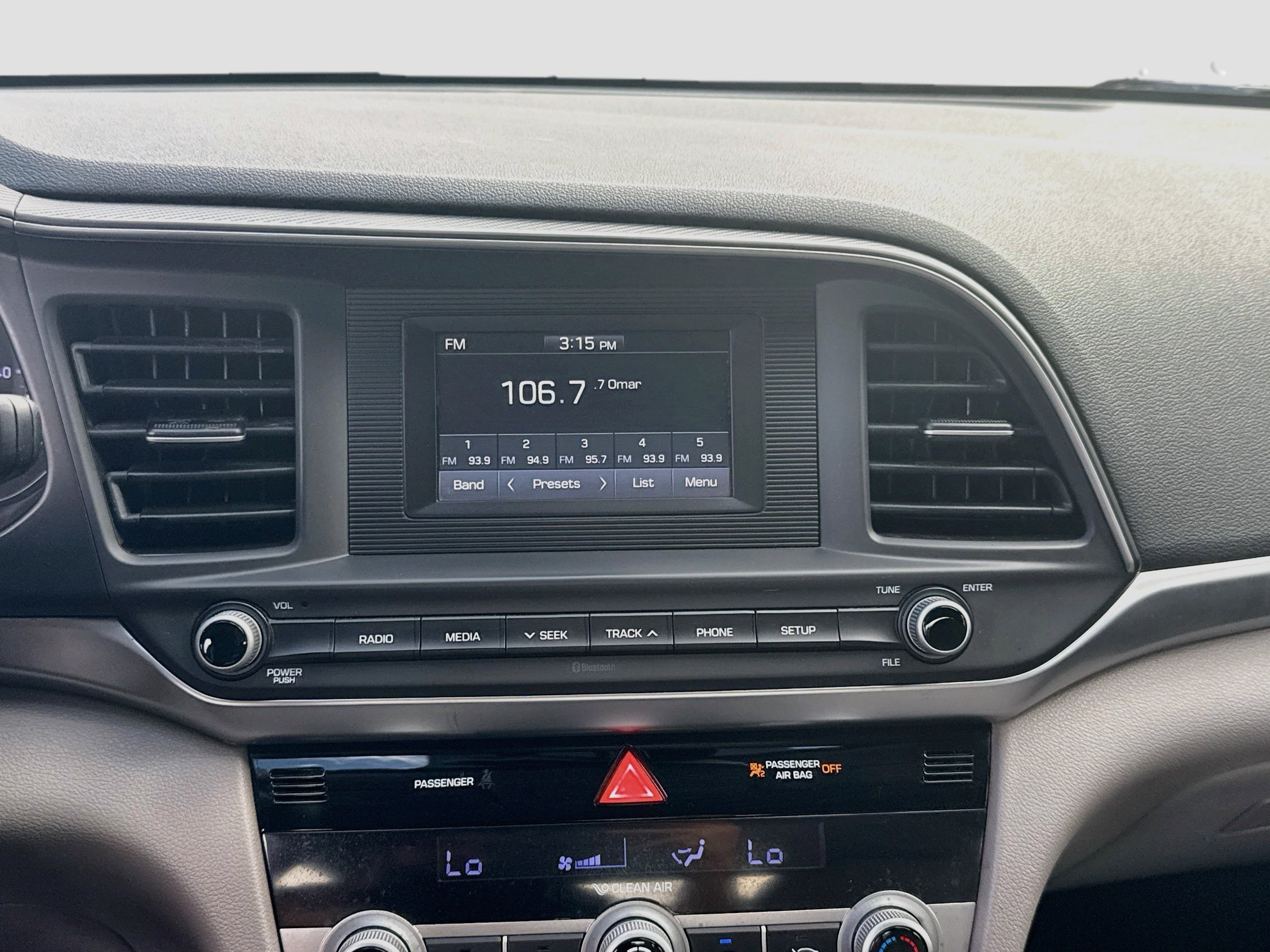 2020 Hyundai Elantra SE - Photo 10