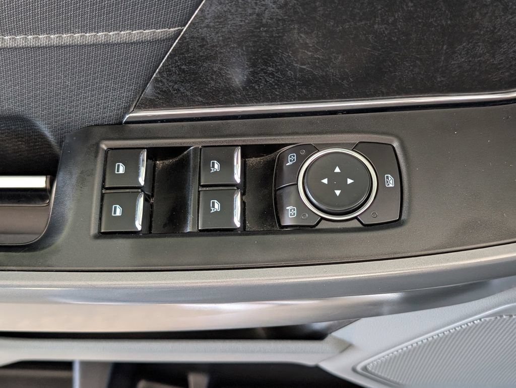 Used 2022 Blue Ford XLT image 15