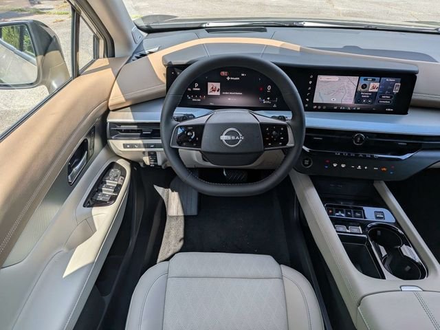 New 2026 Champagne Silver Metallic Nissan Platinum image 15