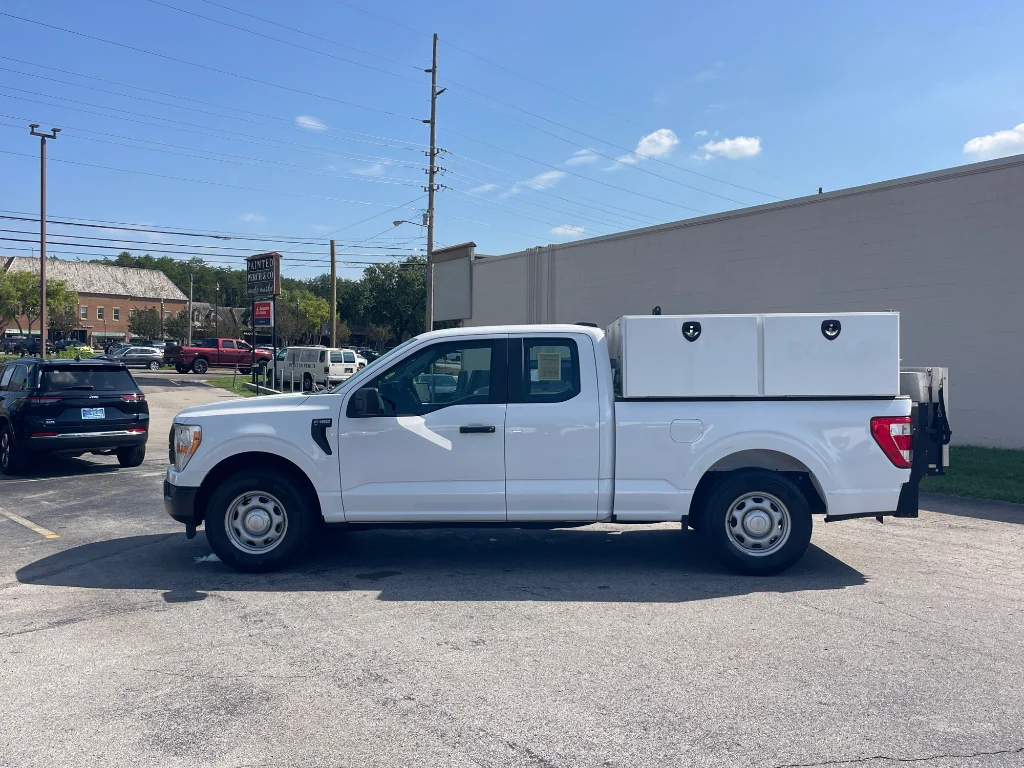 Used 2022 Oxford White Ford XL image 21