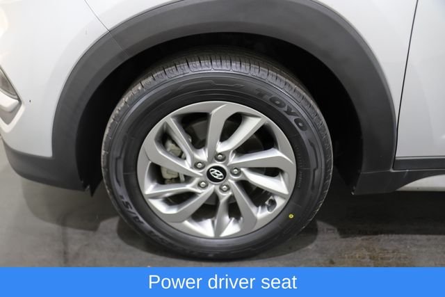 Used 2018 Silver Hyundai SEL Plus image 6