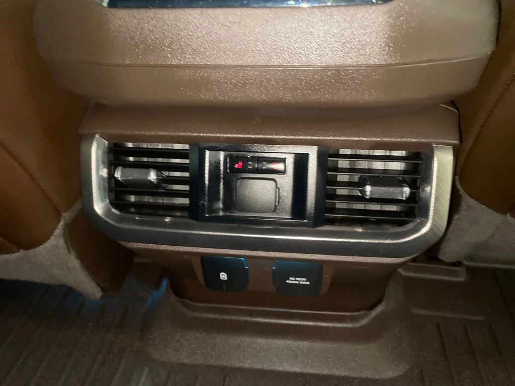 Used 2023 STONE GRAY METALLIC Ford King Ranch image 29