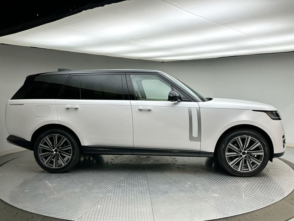New 2026 Icy White Satin Land Rover Autobiography image 12