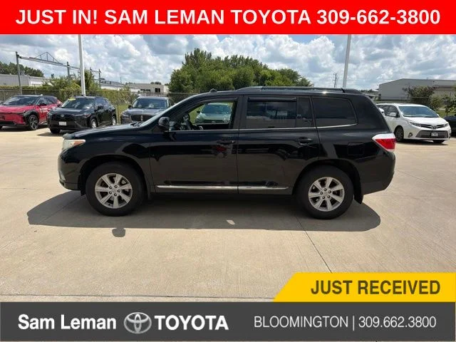 2013 Toyota Highlander SE for sale at Sam Leman Toyota of Bloomington