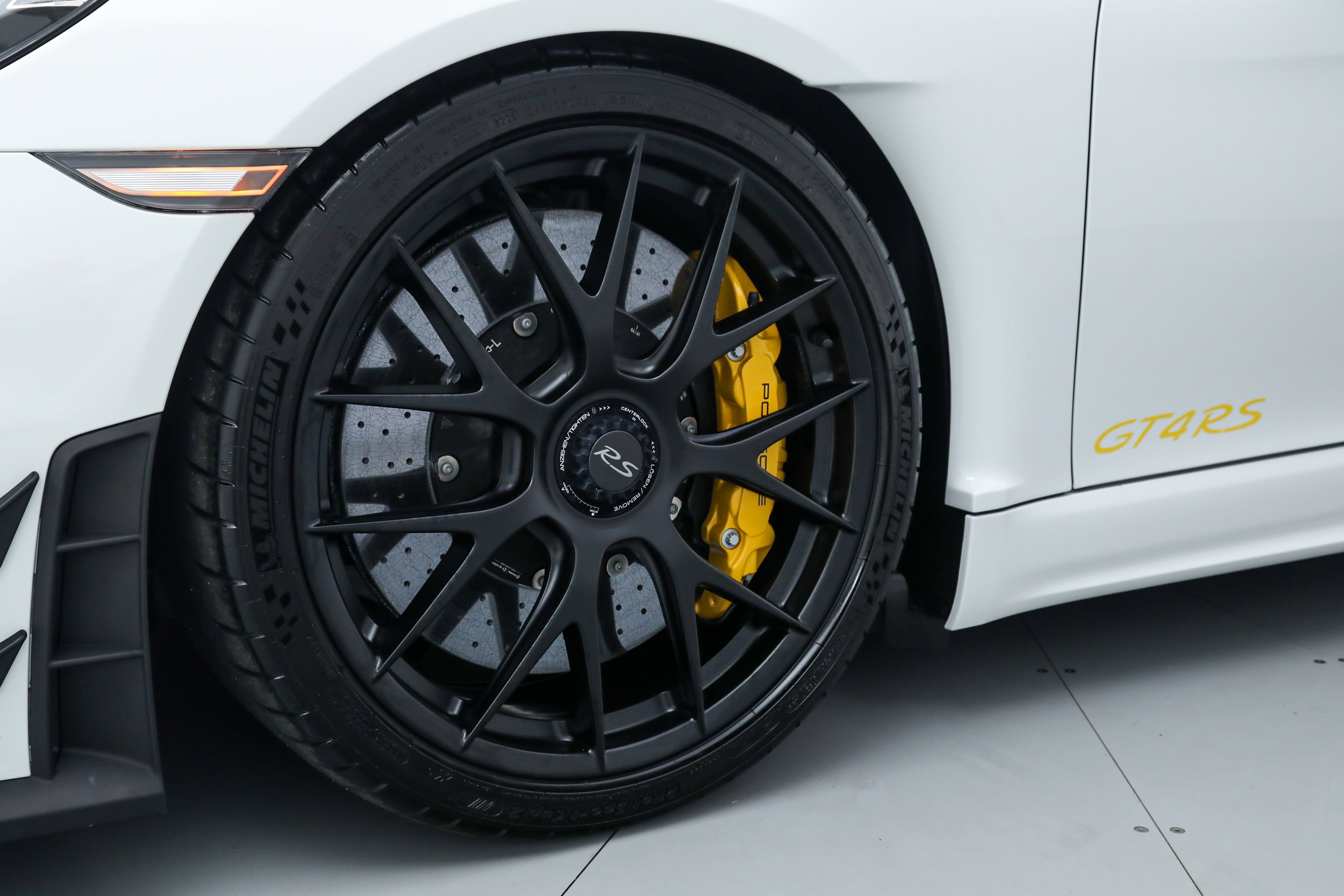 Used 2025 White Porsche GT4 RS Coupe image 12