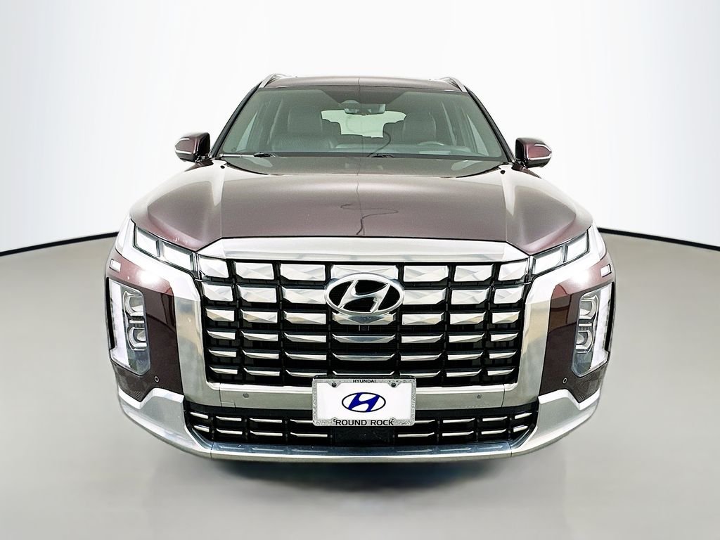 Used 2023 Red Hyundai Calligraphy image 2