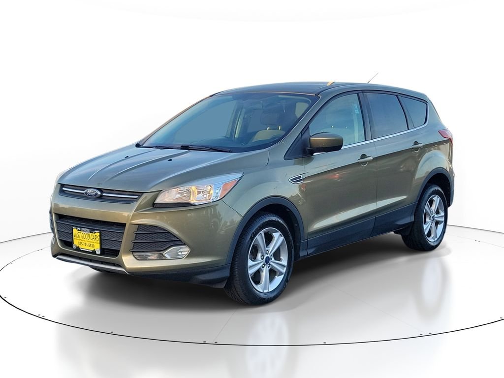 Used 2014  Ford SE image 2