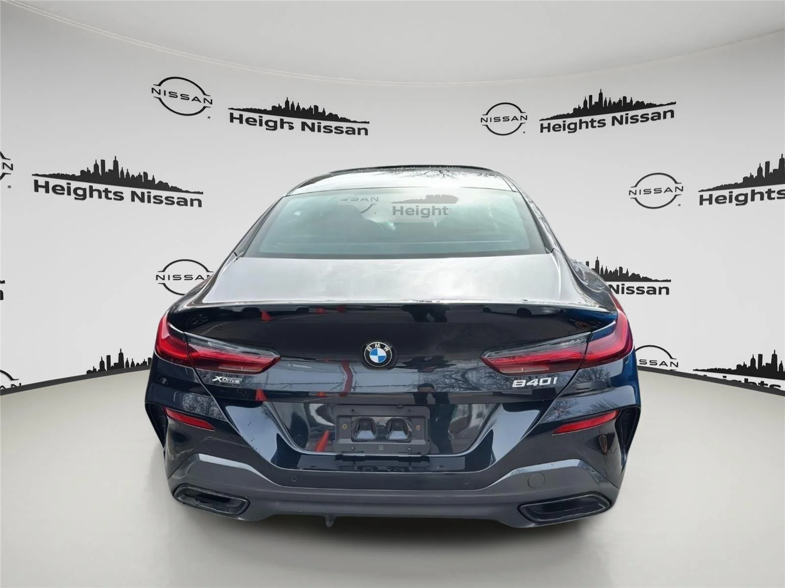 2023 BMW 8 Series 840i - Photo 3