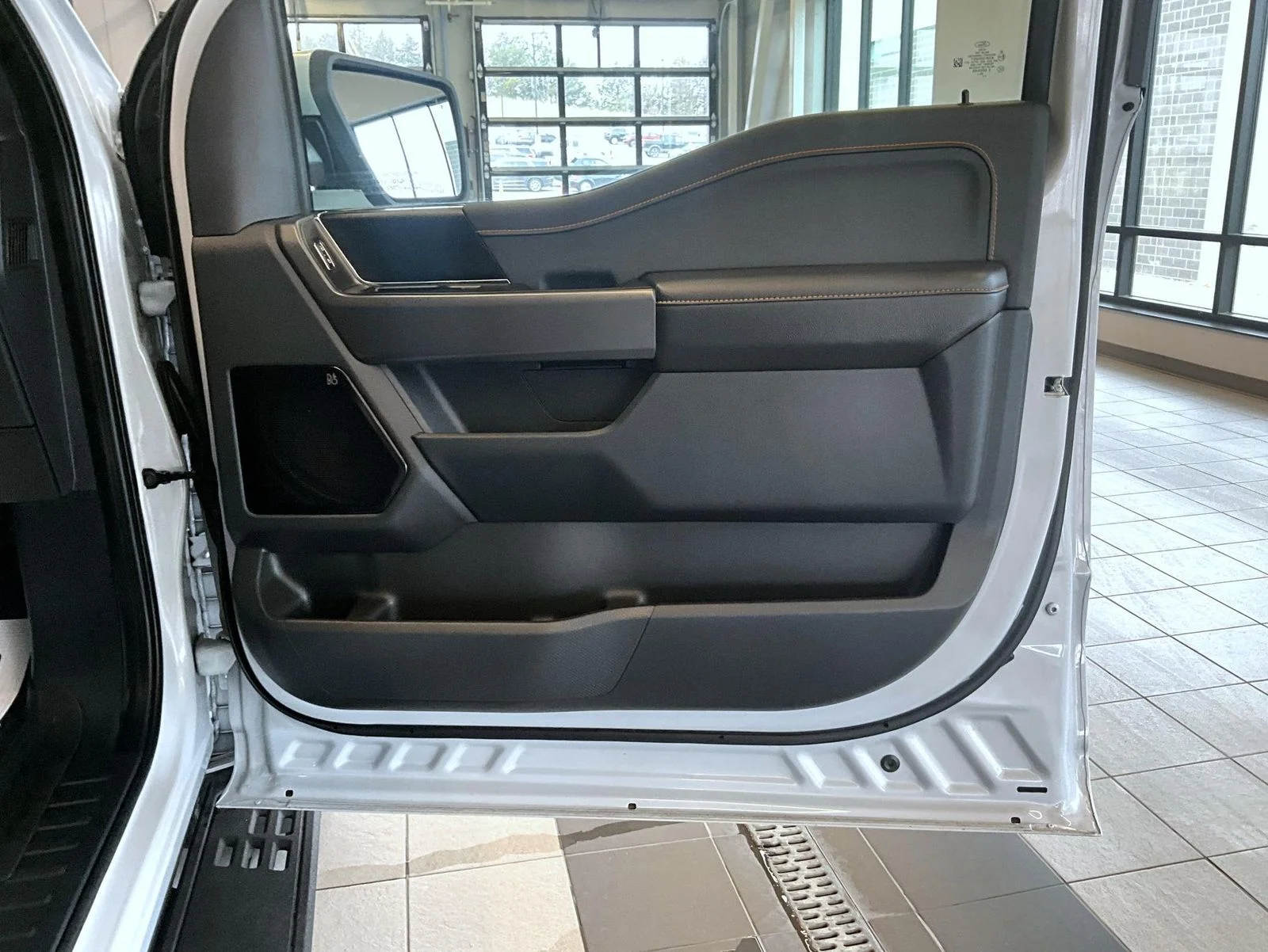 2025 Ford F-150 Tremor - Photo 17
