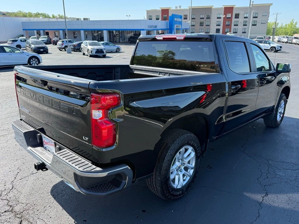 2026 Chevrolet Silverado 1500 LT - Photo 10