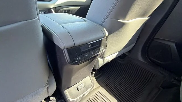 Used 2022 Magnetic Gray Metallic Toyota XLE image 17
