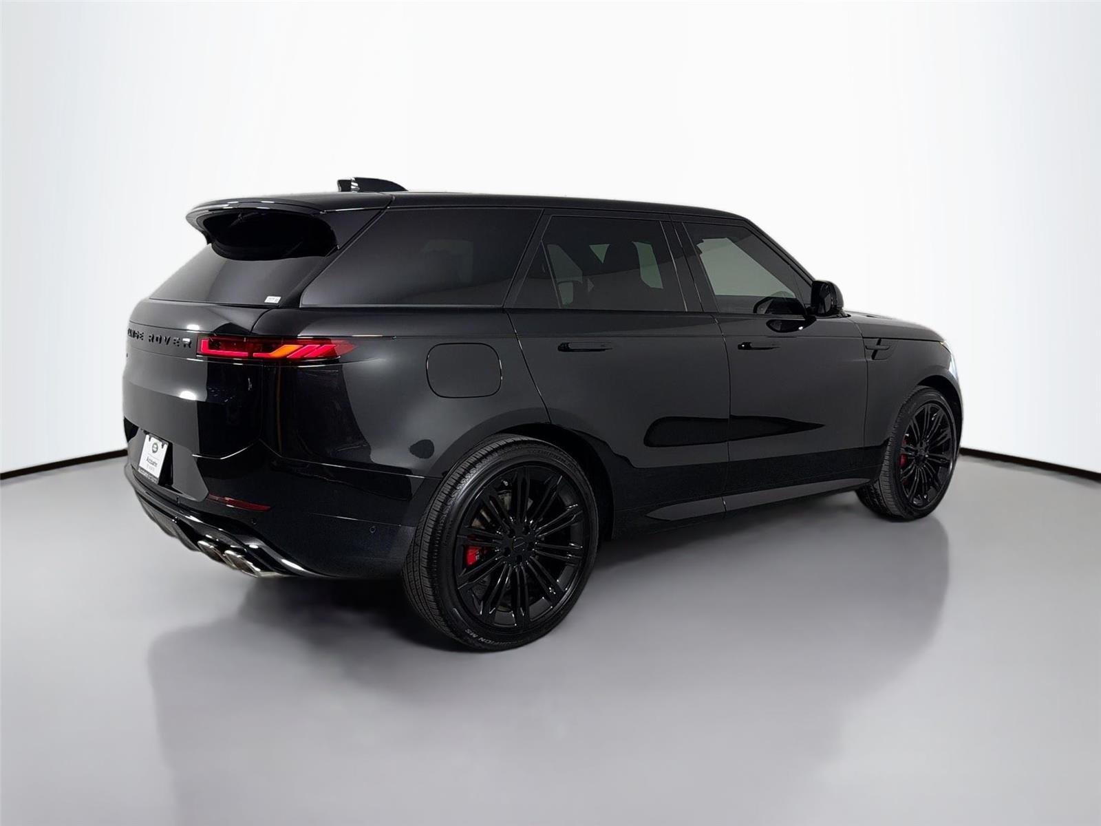 New 2026 Santorini Black Land Rover Autobiography V8 P530 image 5