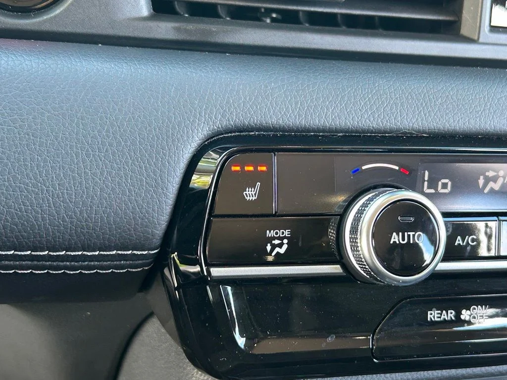 Used 2024  Honda EX-L image 26