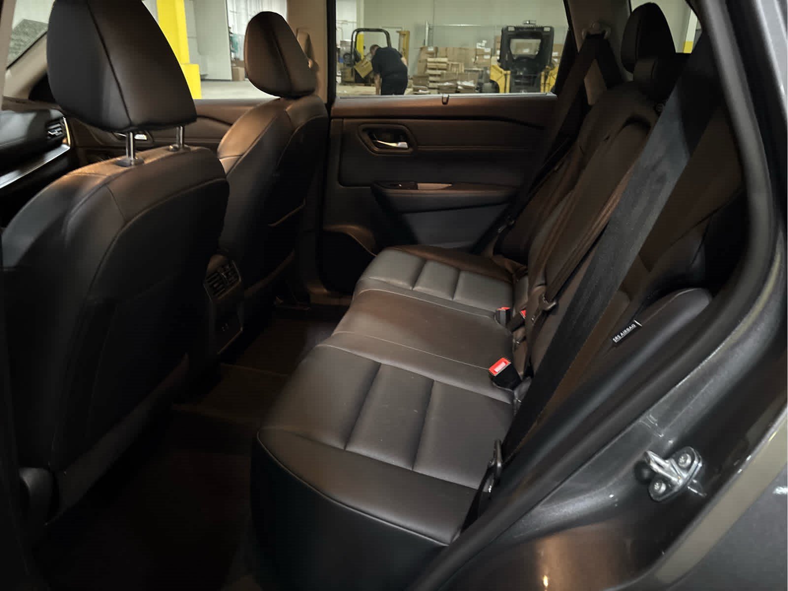 Used 2023 Gun Metallic Nissan SV image 8
