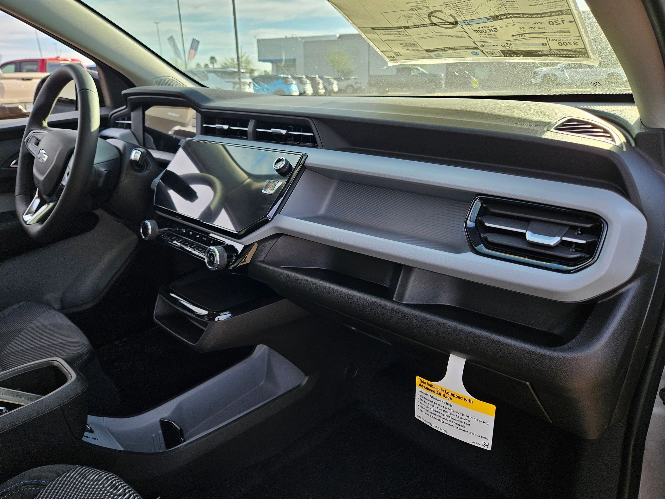 2027 Chevrolet Bolt LT - Photo 20