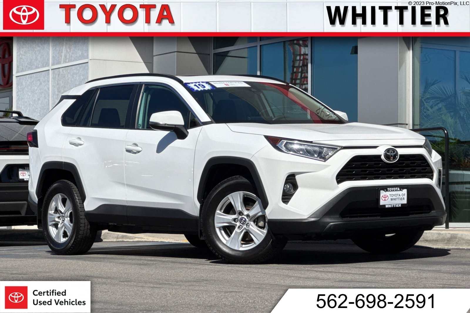 Certified Used 2019 White Toyota XLE image 1