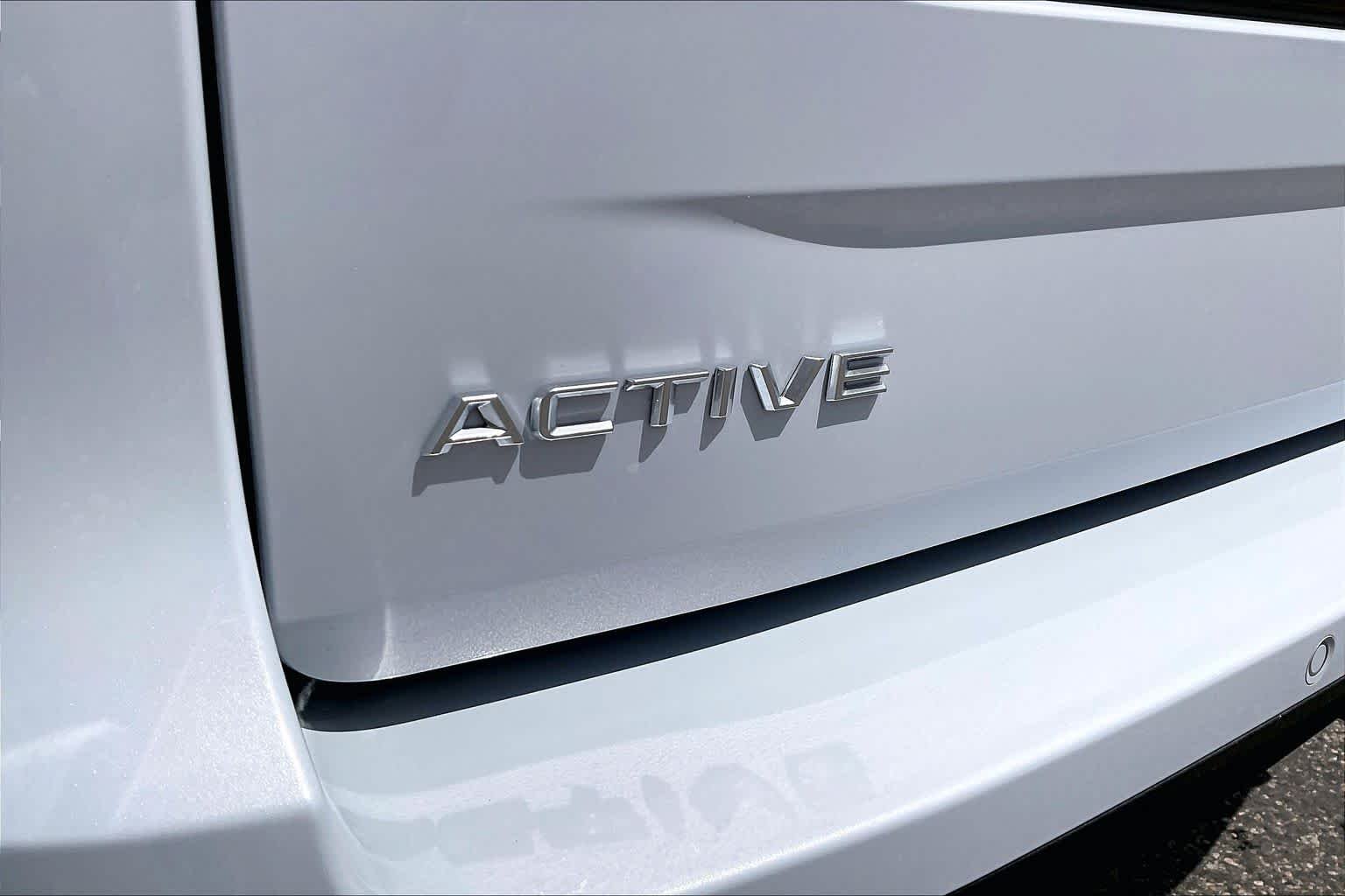 New 2026 Space Silver Metallic Ford Active image 15
