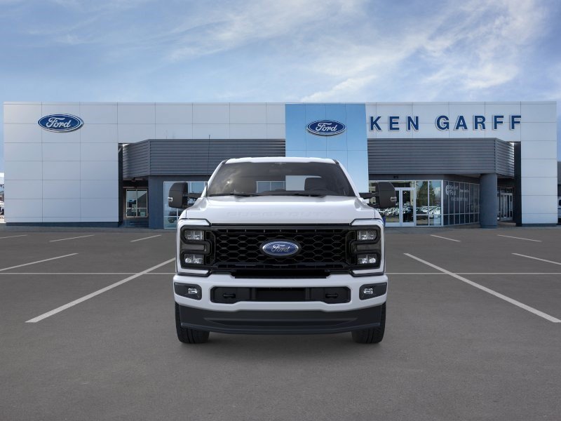 New 2026 Oxford White Ford XL image 7
