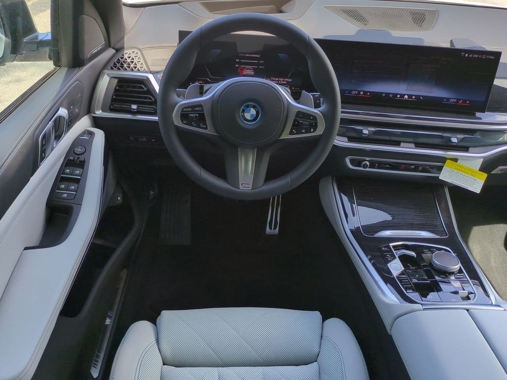 New 2026 White Metallic BMW xDrive50e image 16