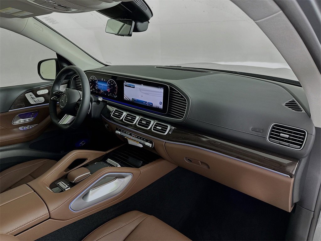 2026 Mercedes-Benz GLS Base - Photo 67