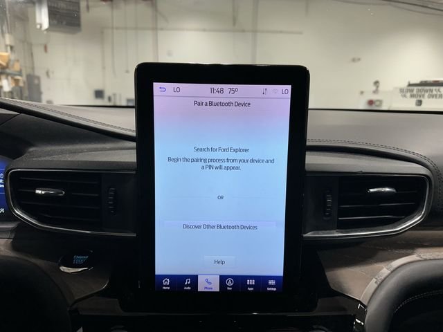 Used 2022 Blue Ford Platinum image 31