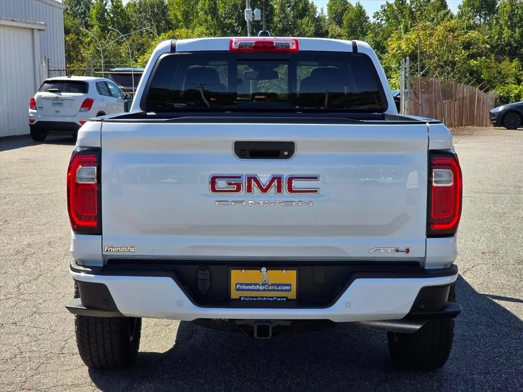 New 2026 Summit White GMC AT4 image 20