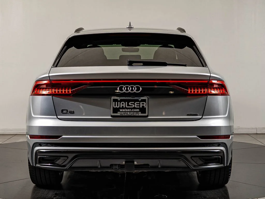 Used 2019 Florett Silver Metallic Audi 3.0T Prestige image 6