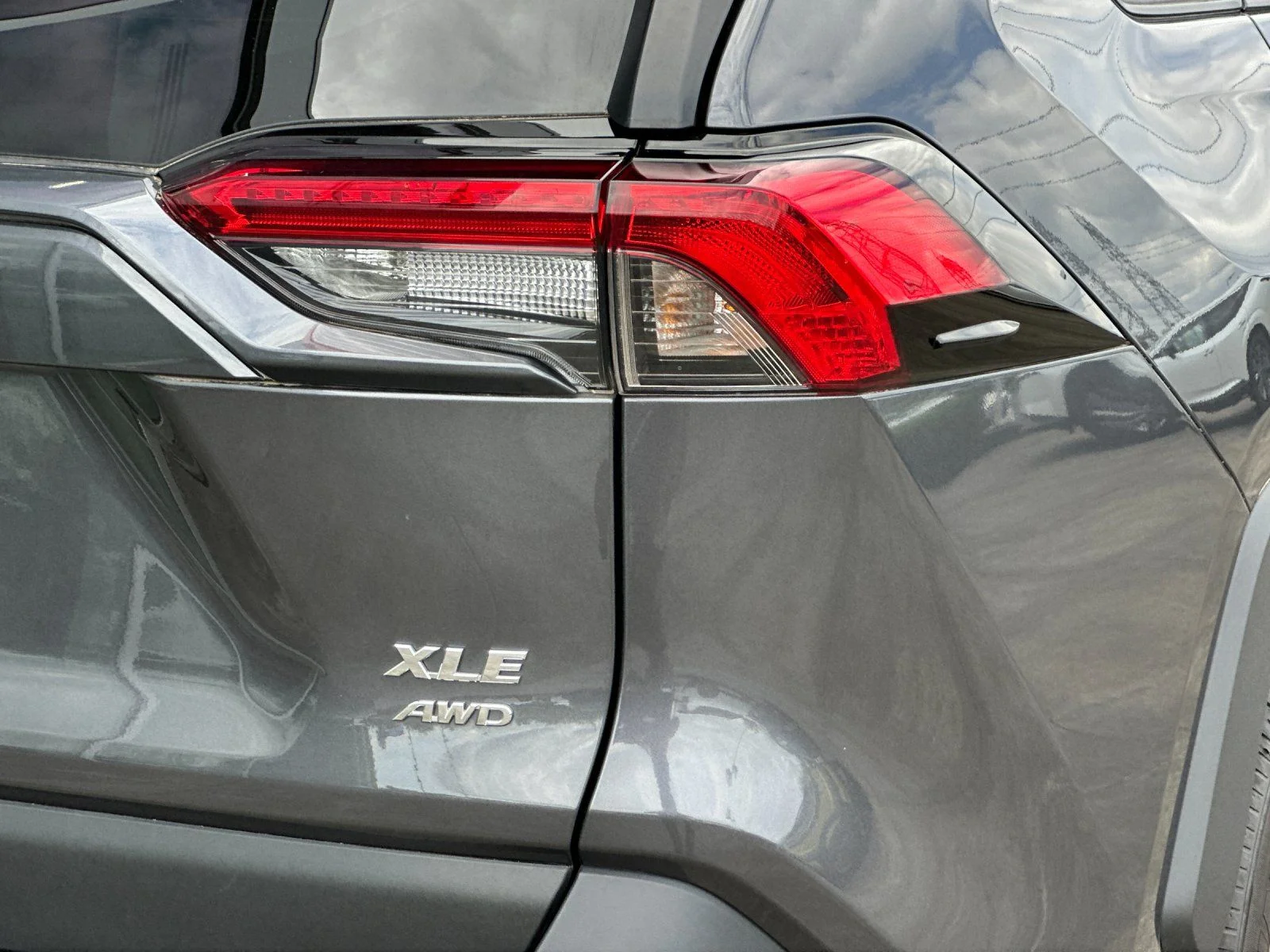 Used 2024 Magnetic Gray Metallic Toyota XLE image 23