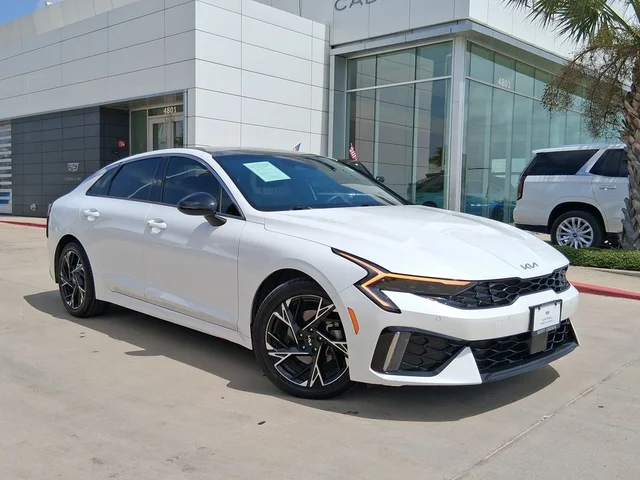 2025 Kia K5 GT-Line